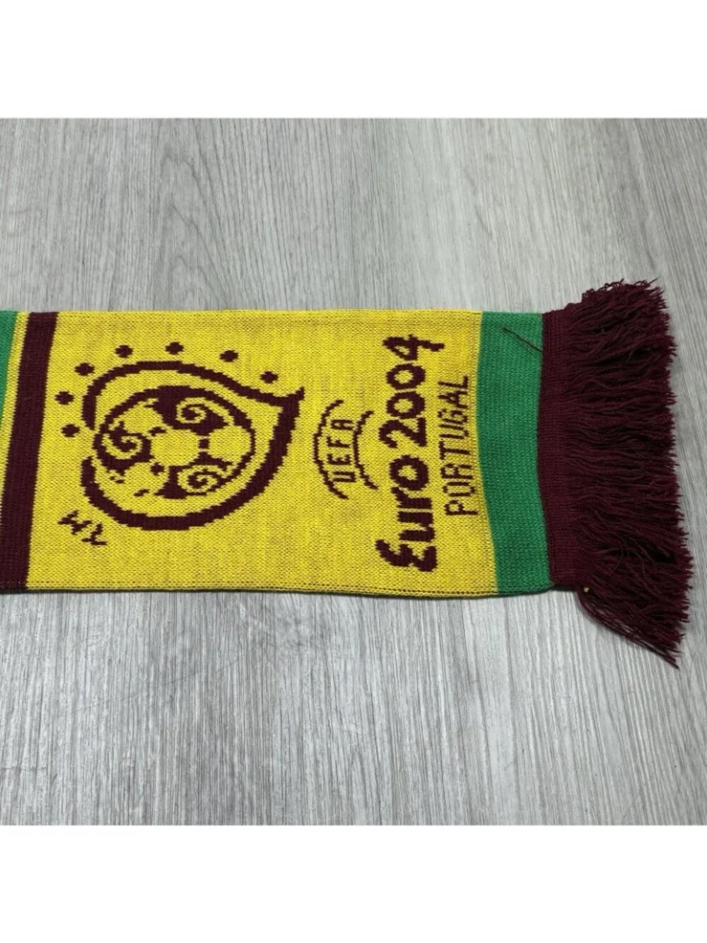 PORTUGAL TEAM UEFA EURO 2004 VINTAGE FOOTBALL SOCCER SCARF YELLOW ADULT